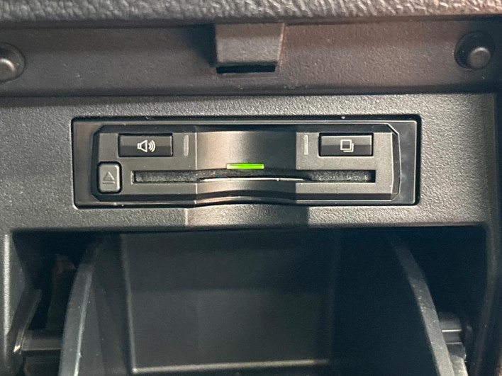 2016 Toyota Vellfire DBA-AGH30W (UW-6a20eb9bab5cc)[22]