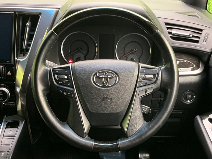 2017 Toyota Vellfire DBA-AGH30W (UW-6a20eb9c82e3e)[23]