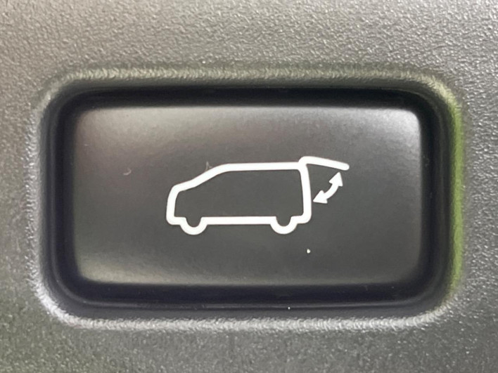 2017 Toyota Vellfire DBA-AGH30W (UW-6a20eb9c82e3e)[19]