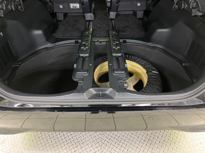 2017 Toyota Vellfire DBA-AGH30W (UW-6a20eb9c82e3e)[4]