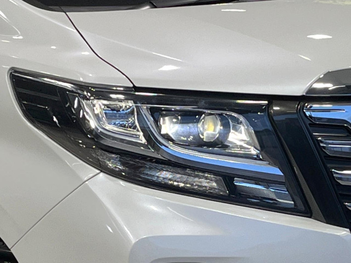 2017 Toyota Alphard DBA-AGH30W (UW-6a20eb9e18a01)[28]