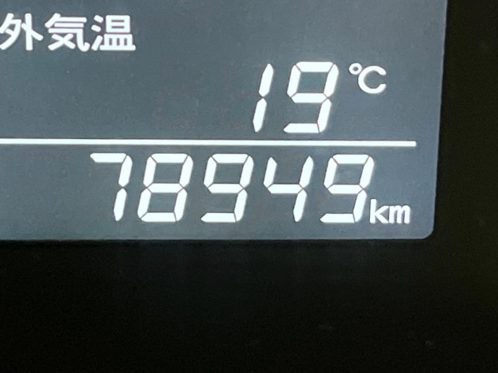 2012 Toyota Vellfire DBA-ANH25W (UW-6a20ebaf8a52f)[2]