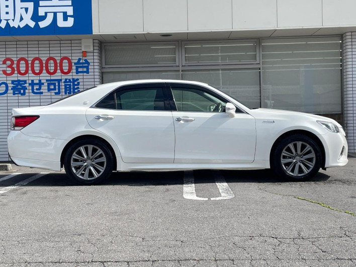 2017 Toyota Crown Hybrid DAA-AWS211 (UW-6a20ebb39a284)[8]