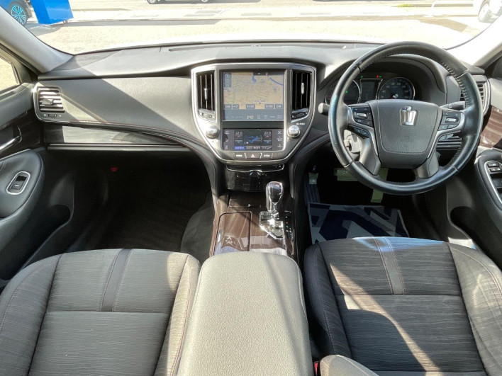 2017 Toyota Crown Hybrid DAA-AWS211 (UW-6a20ebb39a284)[20]
