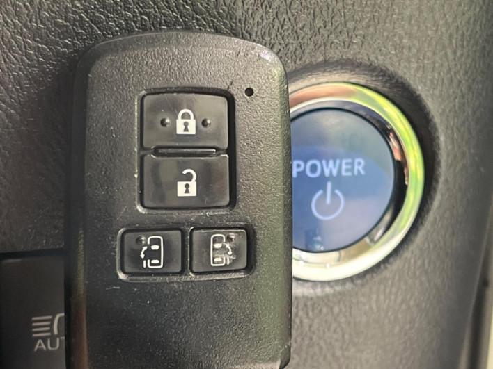 2019 Toyota Alphard Hybrid DAA-AYH30W (UW-6a20ebc00bbba)[8]