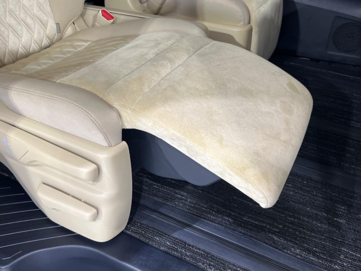 2019 Toyota Alphard Hybrid DAA-AYH30W (UW-6a20ebc00bbba)[14]