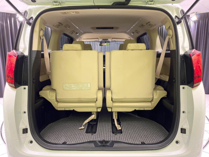 2021 Toyota Alphard Hybrid 6AA-AYH30W (UW-6a20ebc1d3eb1)[22]