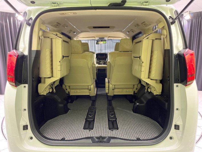 2021 Toyota Alphard Hybrid 6AA-AYH30W (UW-6a20ebc1d3eb1)[24]