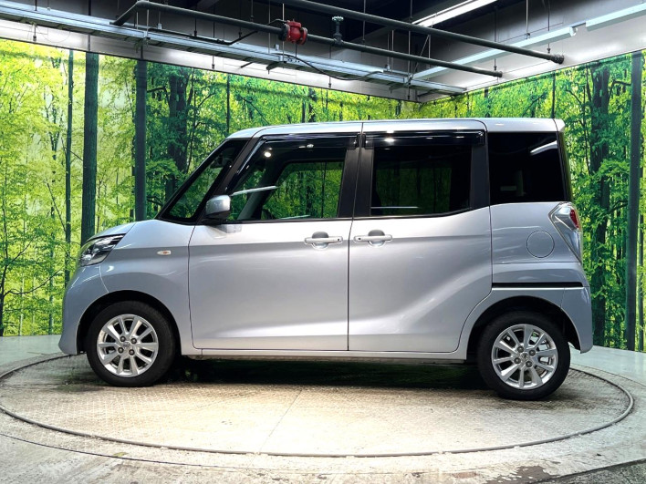 2016 Nissan DAYZ ROOX DBA-B21A (UW-6a20ebc7c2d1b)[5]