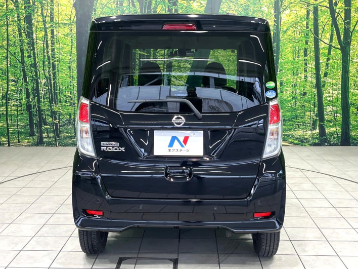 2018 Nissan DAYZ ROOX DBA-B21A (UW-6a20ebcd29b3e)[9]