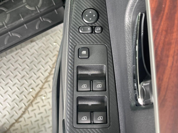 2024 Mitsubishi Delica D:5 3DA-CV1W (UW-6a20ebe571d0f)[4]