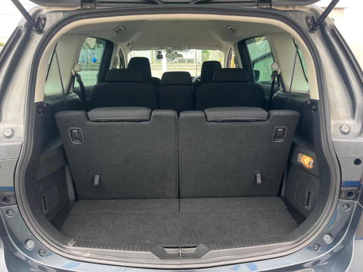 2010 Mazda Premacy DBA-CWEFW (UW-6a20ebe95a805)[10]