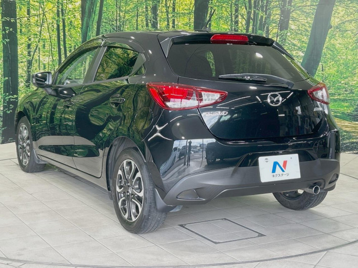 2014 Mazda Demio LDA-DJ5FS (UW-6a20ebeeebf0c)[9]
