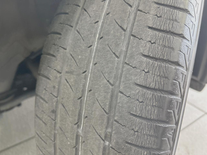 2014 Mazda Demio LDA-DJ5FS (UW-6a20ebeeebf0c)[26]