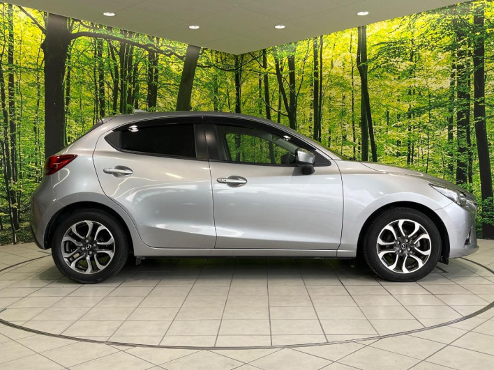 2016 Mazda Demio LDA-DJ5FS (UW-6a20ebef8d83c)[16]