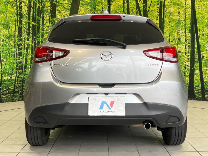 2016 Mazda Demio LDA-DJ5FS (UW-6a20ebef8d83c)[18]