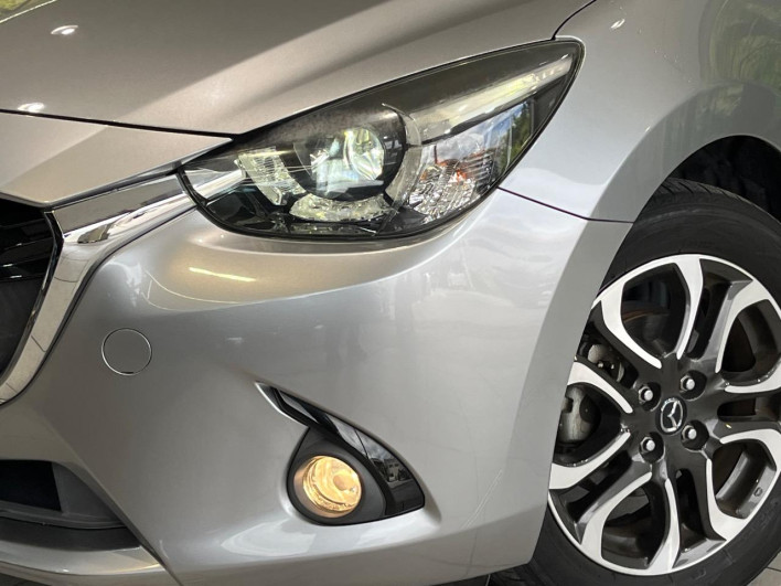 2016 Mazda Demio LDA-DJ5FS (UW-6a20ebef8d83c)[8]