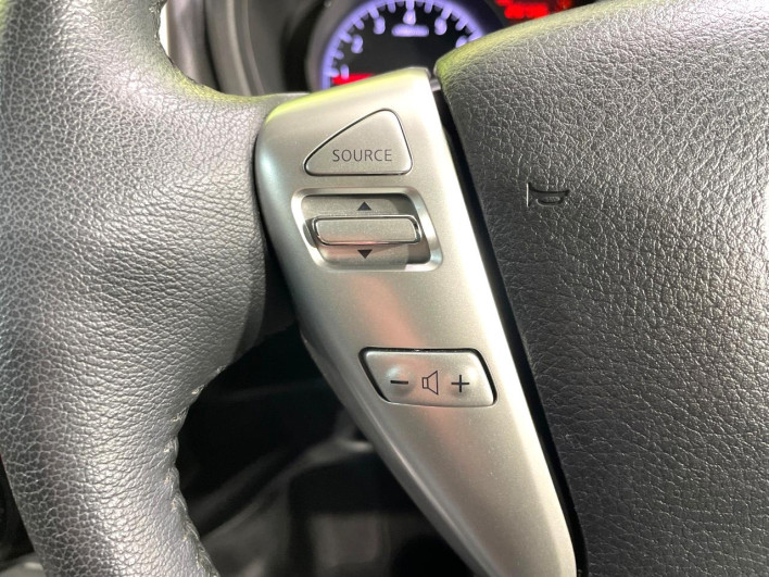 2015 Nissan Note DBA-E12 (UW-6a20ebf637a0c)[26]