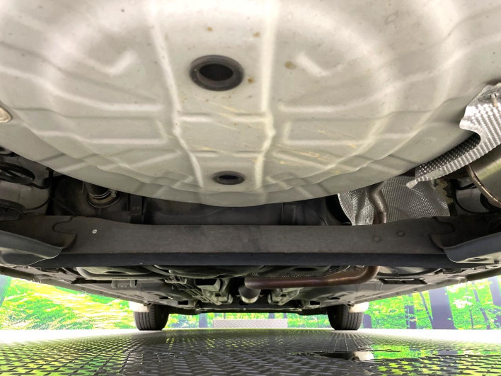 2015 Nissan Note DBA-E12 (UW-6a20ebf637a0c)[9]