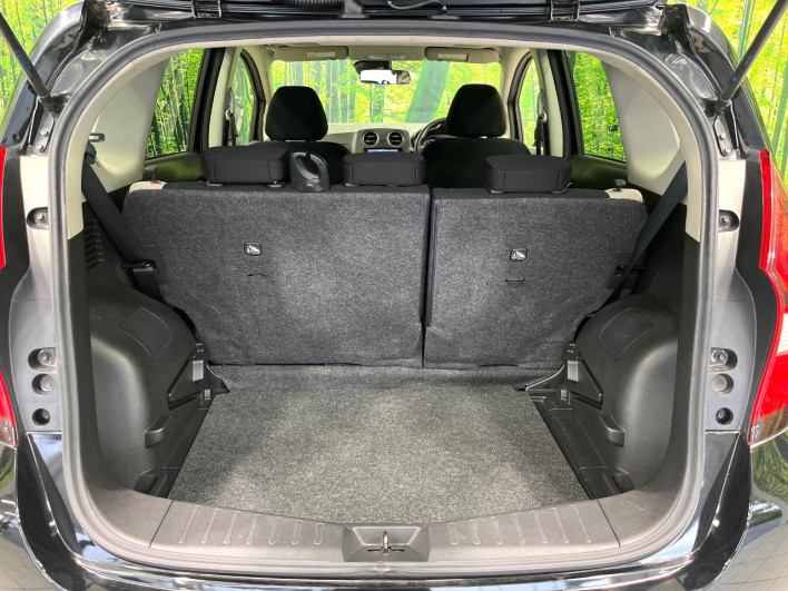 2017 Nissan Note DBA-E12 (UW-6a20ebf717b66)[29]
