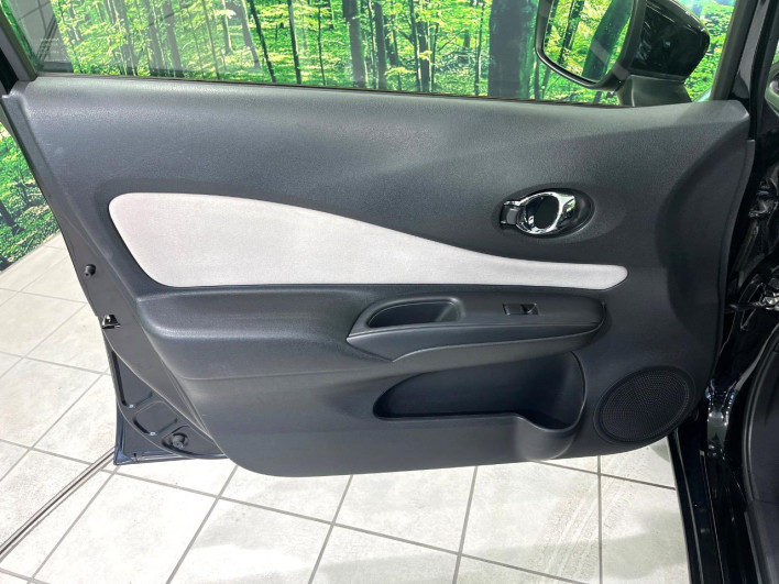 2017 Nissan Note DBA-E12 (UW-6a20ebf717b66)[26]
