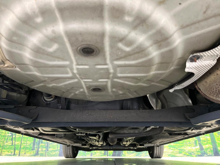 2017 Nissan Note DBA-E12 (UW-6a20ebf717b66)[23]