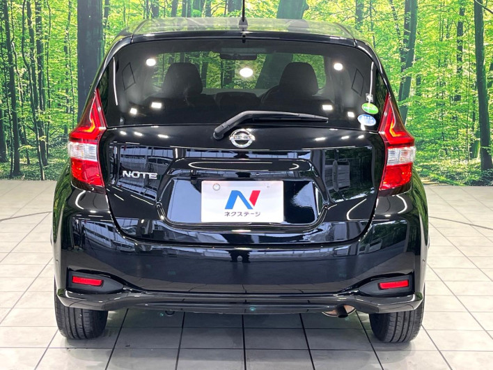 2017 Nissan Note DBA-E12 (UW-6a20ebf717b66)[22]
