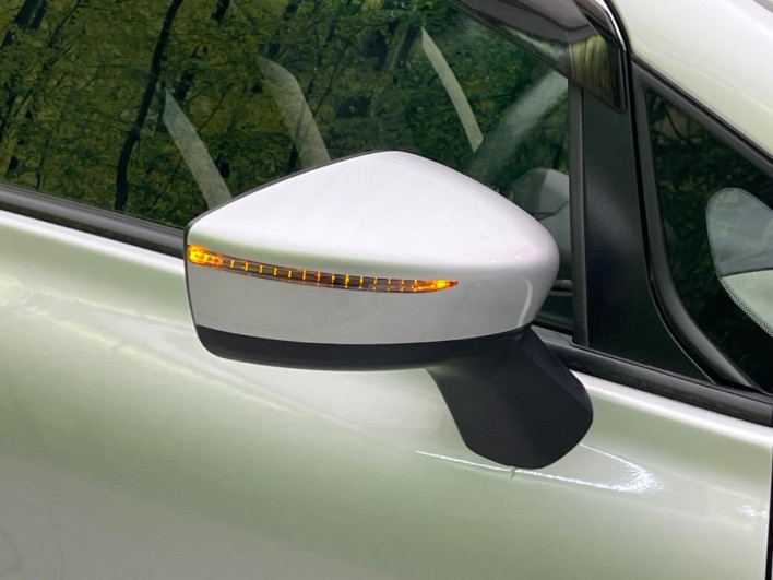 2019 Nissan Note DBA-E12 (UW-6a20ebf7b0493)[12]