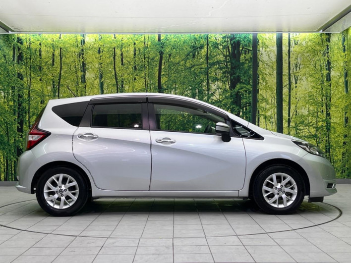2019 Nissan Note DBA-E12 (UW-6a20ebf7b0493)[27]