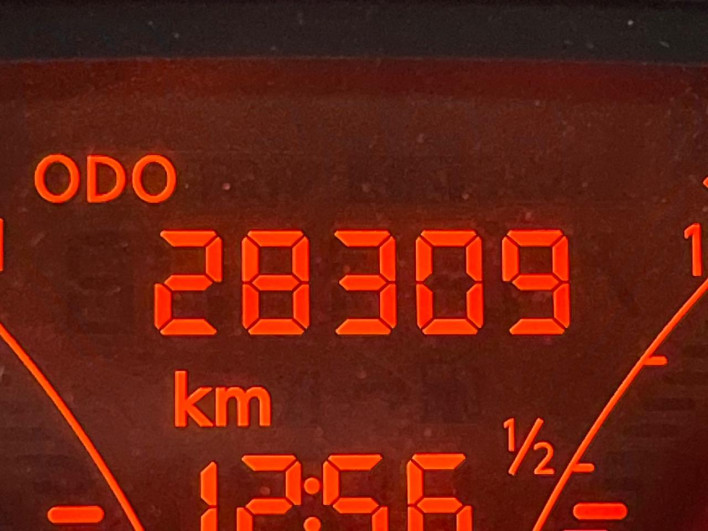 2019 Nissan Note DBA-E12 (UW-6a20ebf7b0493)[2]