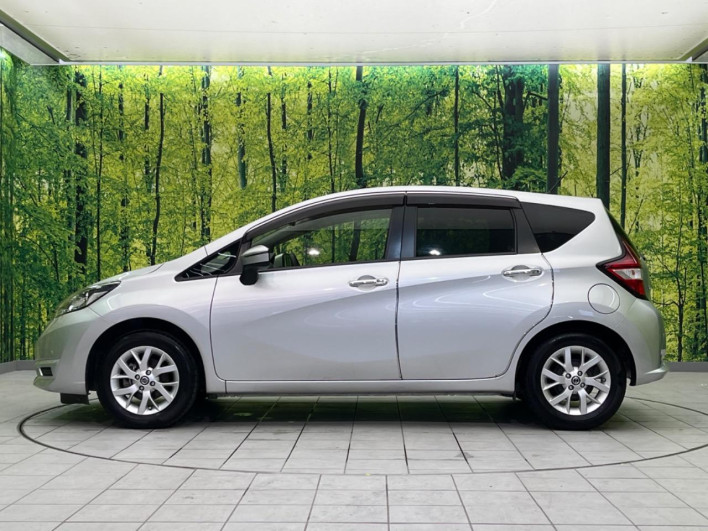 2019 Nissan Note DBA-E12 (UW-6a20ebf7b0493)[14]