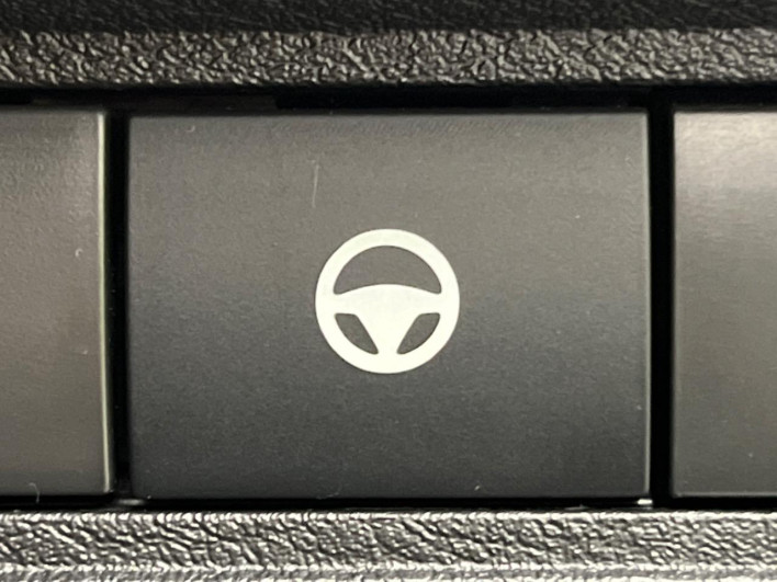 2022 Nissan Note 6AA-E13 (UW-6a20ebfa1f41b)[9]