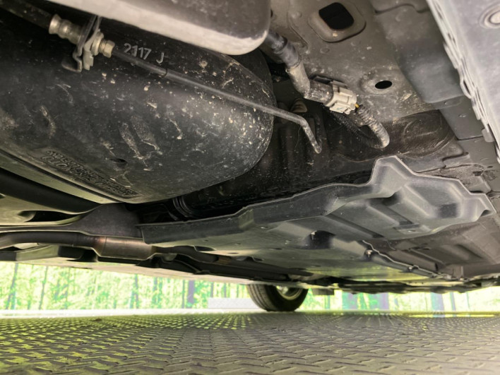 2022 Nissan Note 6AA-E13 (UW-6a20ebfa1f41b)[27]