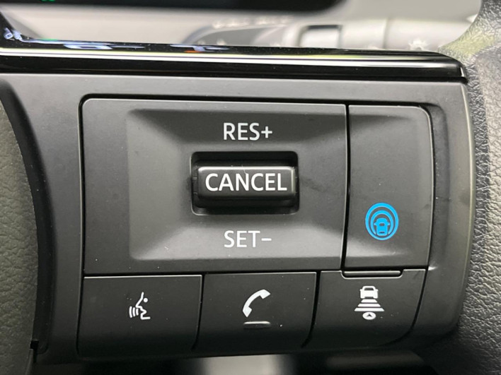 2022 Nissan Note 6AA-E13 (UW-6a20ebfa1f41b)[20]