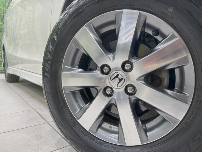 2010 Honda Freed DBA-GB3 (UW-6a20ec037a1b2)[23]