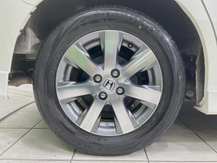 2010 Honda Freed DBA-GB3 (UW-6a20ec037a1b2)[26]