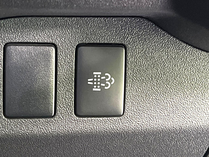 2021 Toyota Hiace Van 3DF-GDH206V (UW-6a20ec076c9b7)[18]