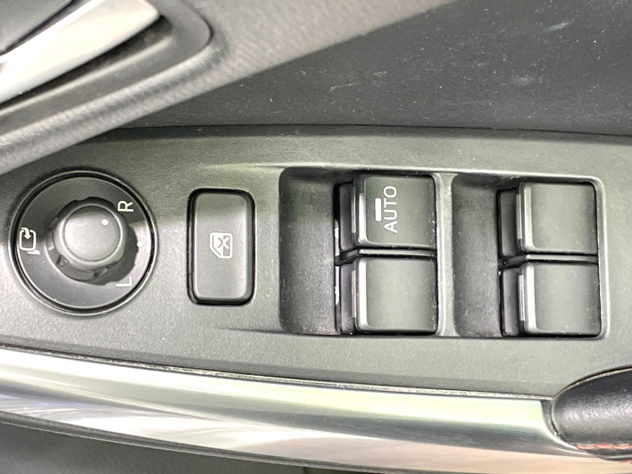 2013 Mazda Atenza Wagon LDA-GJ2FW (UW-6a20ec143b412)[8]