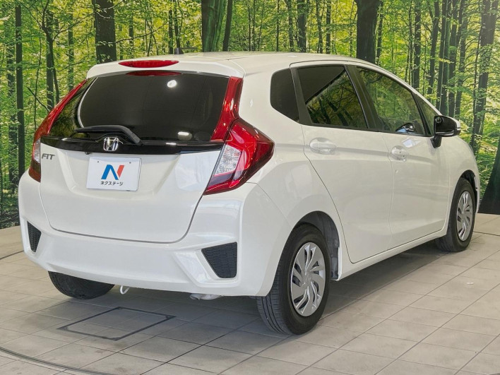 2017 Honda Fit DBA-GK3 (UW-6a20ec156e970)[25]