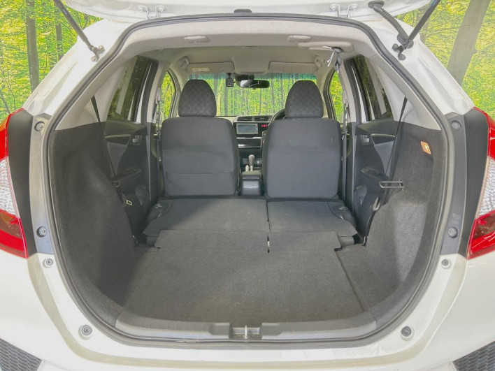 2017 Honda Fit DBA-GK3 (UW-6a20ec156e970)[8]