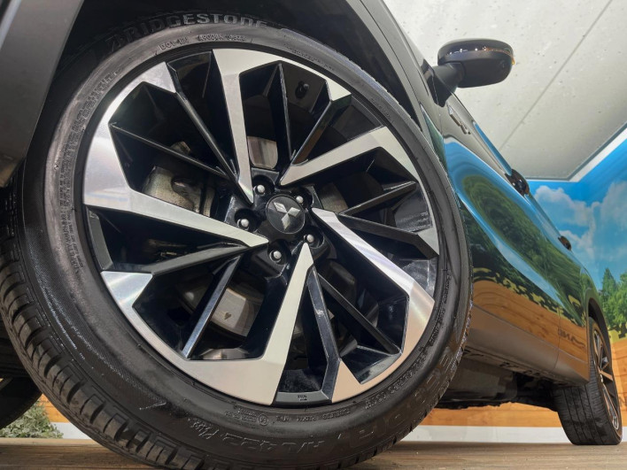 2023 Mitsubishi OUTLANDER PHEV 5LA-GN0W (UW-6a20ec170be44)[23]