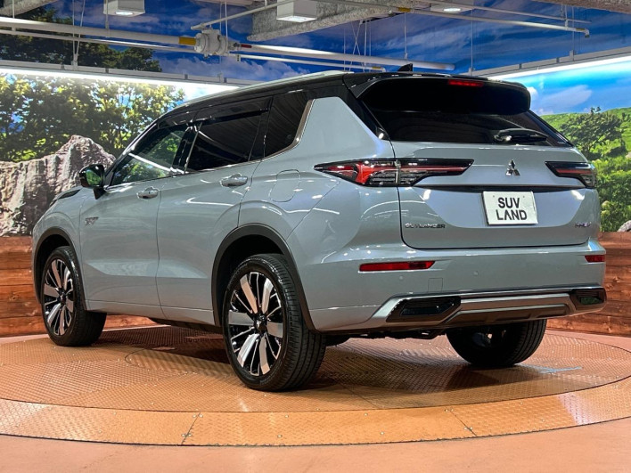 2024 Mitsubishi OUTLANDER PHEV 5LA-GN0W (UW-6a20ec176f670)[19]