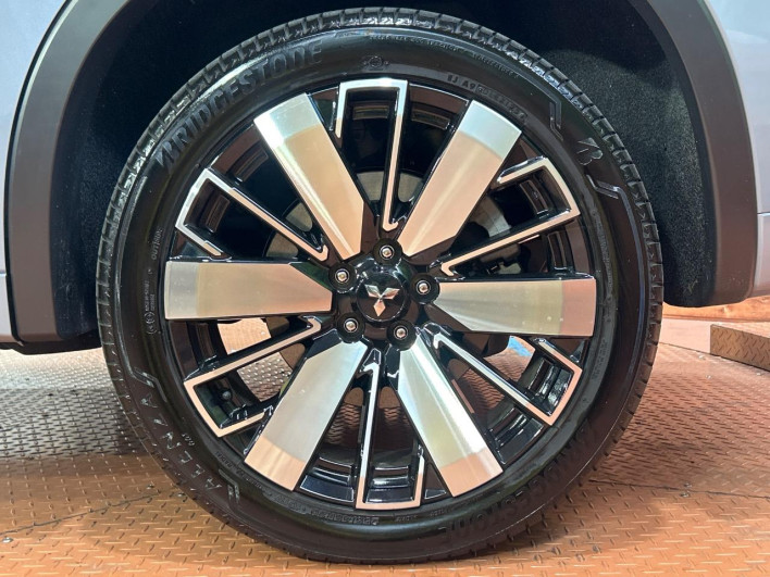 2024 Mitsubishi OUTLANDER PHEV 5LA-GN0W (UW-6a20ec176f670)[9]