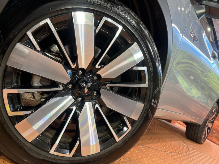 2024 Mitsubishi OUTLANDER PHEV 5LA-GN0W (UW-6a20ec176f670)[11]