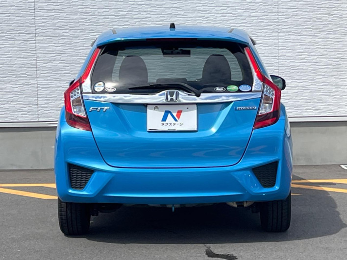2015 Honda Fit Hybrid DAA-GP5 (UW-6a20ec18397fc)[28]