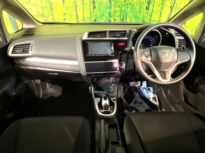 2013 Honda Fit Hybrid DAA-GP5 (UW-6a20ec1899df3)[4]