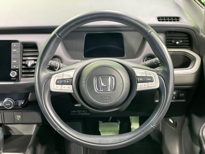 2020 Honda Fit 6AA-GR3 (UW-6a20ec1cac99f)[23]