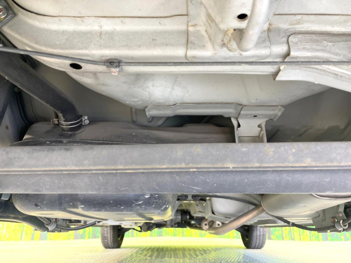 2011 Nissan Otti DBA-H92W (UW-6a20ec2862a95)[8]