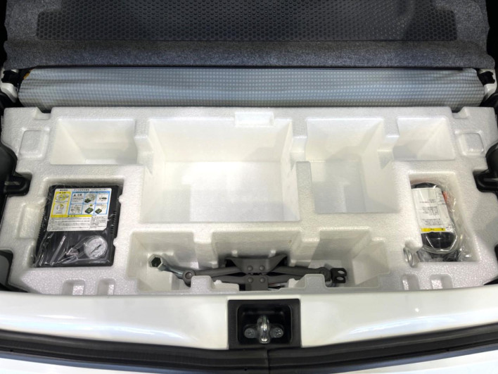 2015 Suzuki Alto DBA-HA36S (UW-6a20ec2a3e1f6)[21]