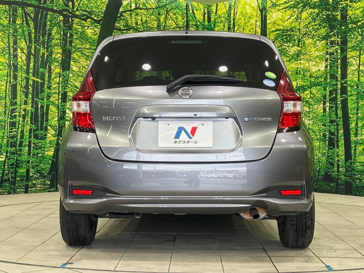2018 Nissan Note DAA-HE12 (UW-6a20ec2f1cb26)[16]
